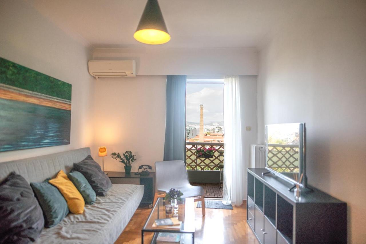 Urban In The Heart Of Atenas